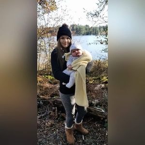 Meet your Posher, Adalia